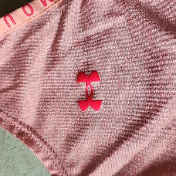 Under Armour T-back shirts - Picture 3 of 3